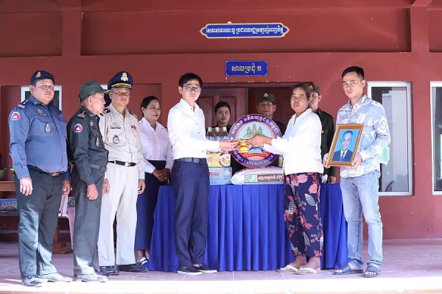 ស.អ.ក ខេត្តកណ្ដាល នាំយកថវិកាបេឡាមរណសង្គ្រោះជូនគ្រួសារសពអតីតយុទ្ធជនចំនួន០៣គ្រួសារ - Image 4