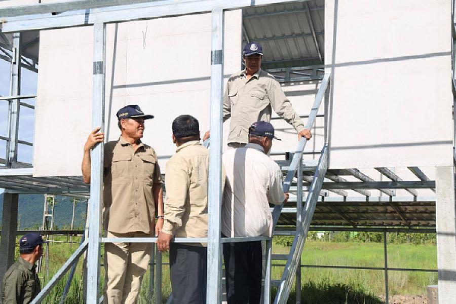 ឯកឧត្តមកិត្តិសង្គហបណ្ឌិត គន់ គីម ចុះពិនិត្យការរស់នៅ និងជីវភាពអតីតយុទ្ធជន នៅភូមិប៊ុនរ៉ានីសែនជ័យដំណាក់ទ្រយឹង - Image 7