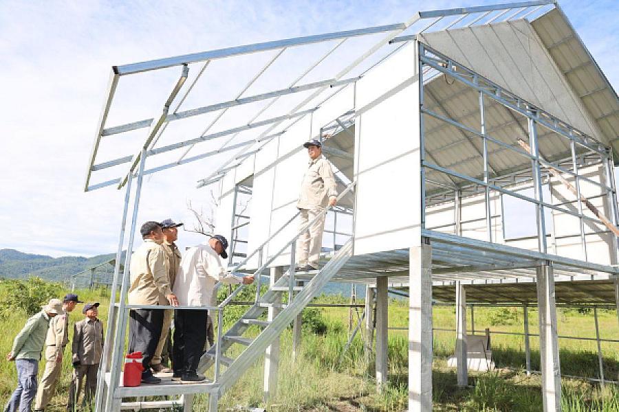 ឯកឧត្តមកិត្តិសង្គហបណ្ឌិត គន់ គីម ចុះពិនិត្យការរស់នៅ និងជីវភាពអតីតយុទ្ធជន នៅភូមិប៊ុនរ៉ានីសែនជ័យដំណាក់ទ្រយឹង - Image 8