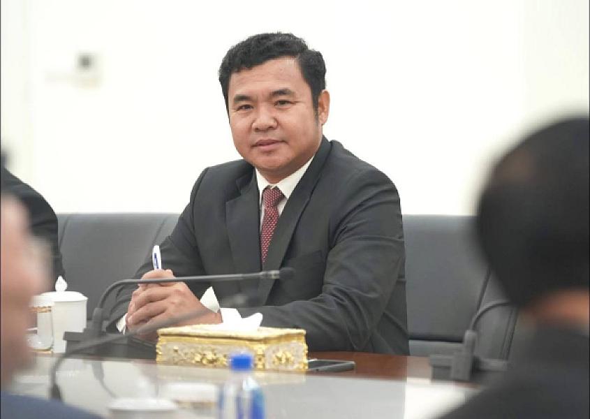 ឯកឧត្តម ប៉ាន់ខែម ប៊ុនថន រដ្ឋលេខាធិការទីស្ដីការគណៈរដ្ឋមន្រ្តី បានឧបត្ថម្ភថវិកា ១០ លានរៀលដើម្បីរៀបចំមហាសន្និបាតវិសាមញ្ញទូទាំងប្រទេស តំណាងសមាគមអតីតយុទ្ធជកម្ពុជា