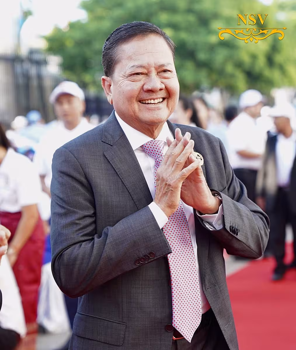 ឯកឧត្តមសន្តិបណ្ឌិត នេត សាវឿន ឧបនាយករដ្ឋមន្ត្រី   បានឧបត្ថម្ភថវិកា ១ ម៉ឺនដុល្លារ ដើម្បីរៀបចំមហាសន្និបាតវិសាមញ្ញទូទាំងប្រទេស តំណាងសមាគមអតីតយុទ្ធជកម្ពុជា