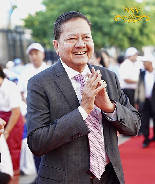 ឯកឧត្តមសន្តិបណ្ឌិត នេត សាវឿន ឧបនាយករដ្ឋមន្ត្រី   បានឧបត្ថម្ភថវិកា ១ ម៉ឺនដុល្លារ ដើម្បីរៀបចំមហាសន្និបាតវិសាមញ្ញទូទាំងប្រទេស តំណាងសមាគមអតីតយុទ្ធជកម្ពុជា