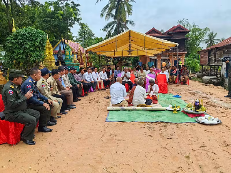 គ្រួសារយោធិនពលីជួបការលំបាកទទួលបានផ្ទះថ្មី ដើម្បីដោះស្រាយជីវភាពរស់នៅ - Image 6