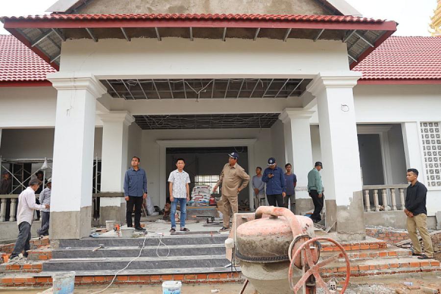 ឯកឧត្តមកិត្តិសង្គហបណ្ឌិត គន់ គីម បានអញ្ជើញត្រួតពិនិត្យក្រុមការងារសាងសង់ទីស្នាក់សមាគមអតីតយុទ្ធជនកម្ពុជាខេត្តពោធិ៍សាត់ ស្ថិតក្នុងក្រុងពោធិ៍សាត់ - Image 6