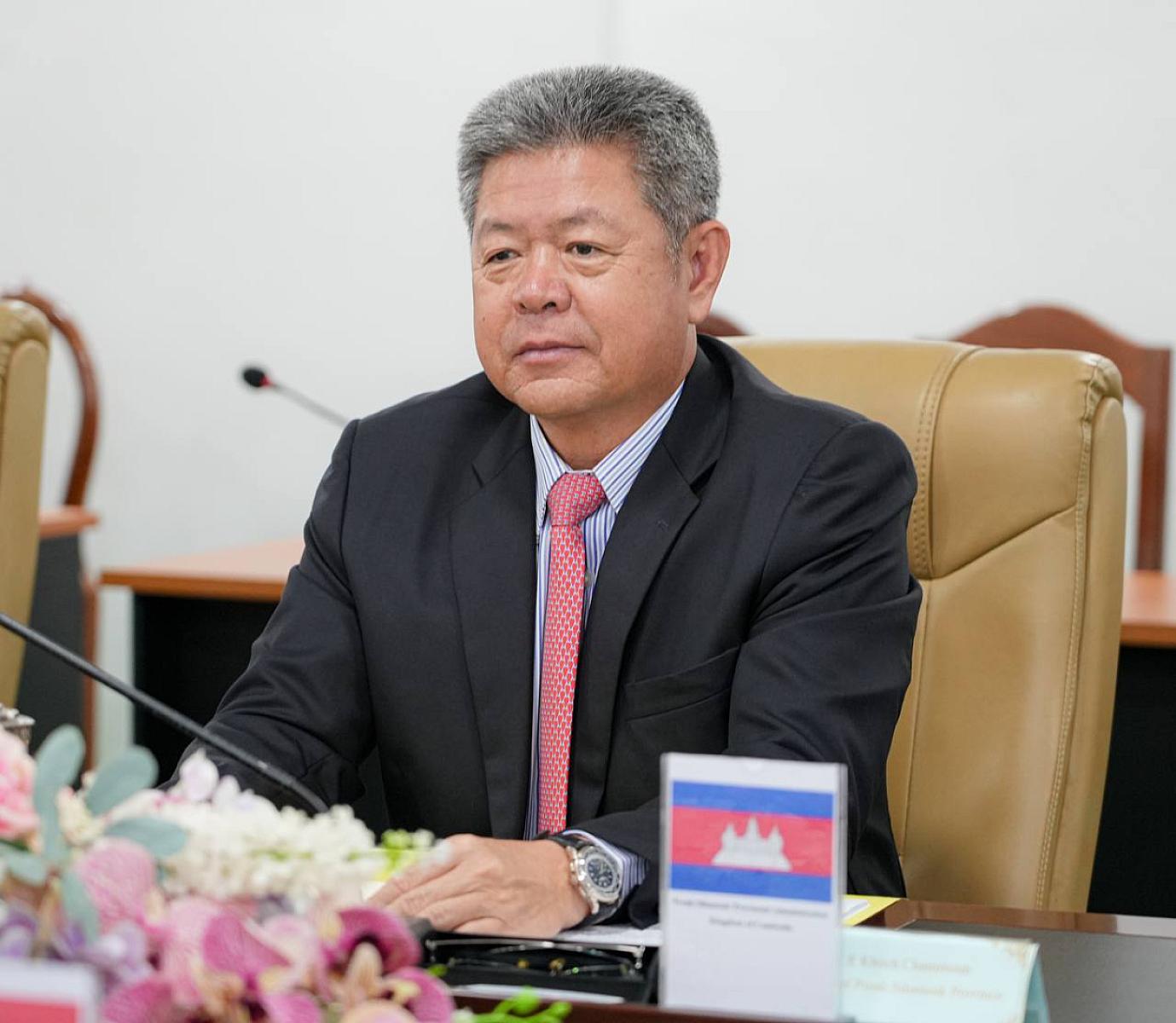 ឯកឧត្តម គួច ចំរើន អភិបាលនៃគណៈអភិបាលខេត្តកណ្ដាល បានឧបត្ថម្ភថវិកា ៤០លានរៀល ដើម្បីរៀបចំមហាសន្និបាតវិសាមញ្ញទូទាំងប្រទេស តំណាងសមាគមអតីតយុទ្ធជកម្ពុជា