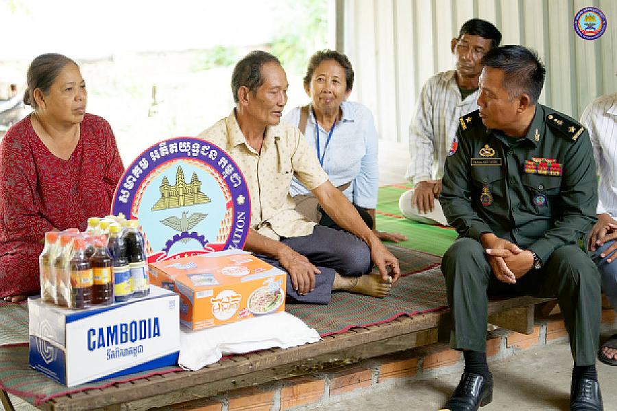 ស.អ.ក ខេត្តកណ្តាល ចុះជួបសំណេះសំណាល និងជូនអំណោយបងប្អូនអតីតយុទ្ធជនចំនួន ០៣គ្រួសារ - Image 5