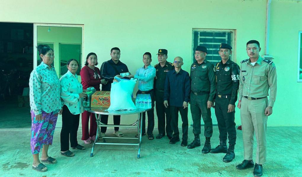 ស.អ.ក ក្រុងសំពៅពូន នាំយកថវិកាបេឡាមរណសង្គ្រោះជូនគ្រួសារសពសមាជិក ស.អ.កមួយគ្រួសារ  - Image 3