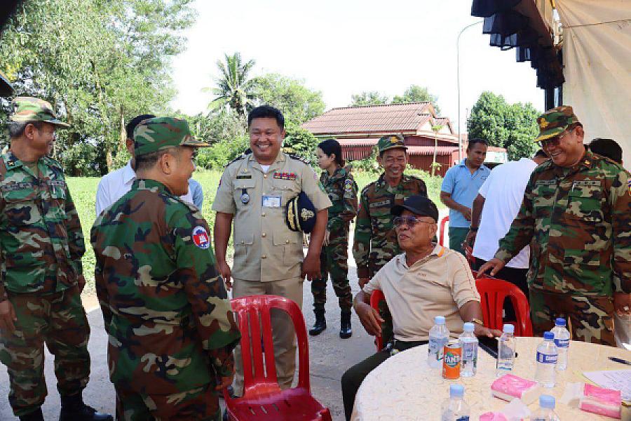 ស.អ.ក ខេត្តកោះកុង នាំយកថវិកាបេឡាមរណសង្គ្រោះជូនគ្រួសារសពអតីតយុទ្ធជនមួយគ្រួសារ - Image 3