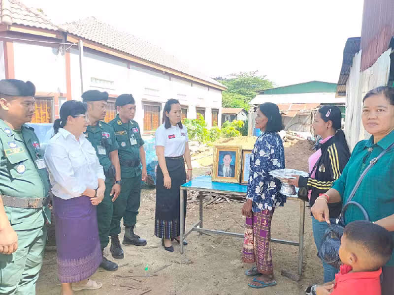 ស.អ.ក ខេត្តបន្ទាយមានជ័យ នាំយកថវិកាបេឡាមរណសង្គ្រោះជូនដល់គ្រួសារសពអតីតយុទ្ធជនចំនួន ២គ្រួសារ - Image 3