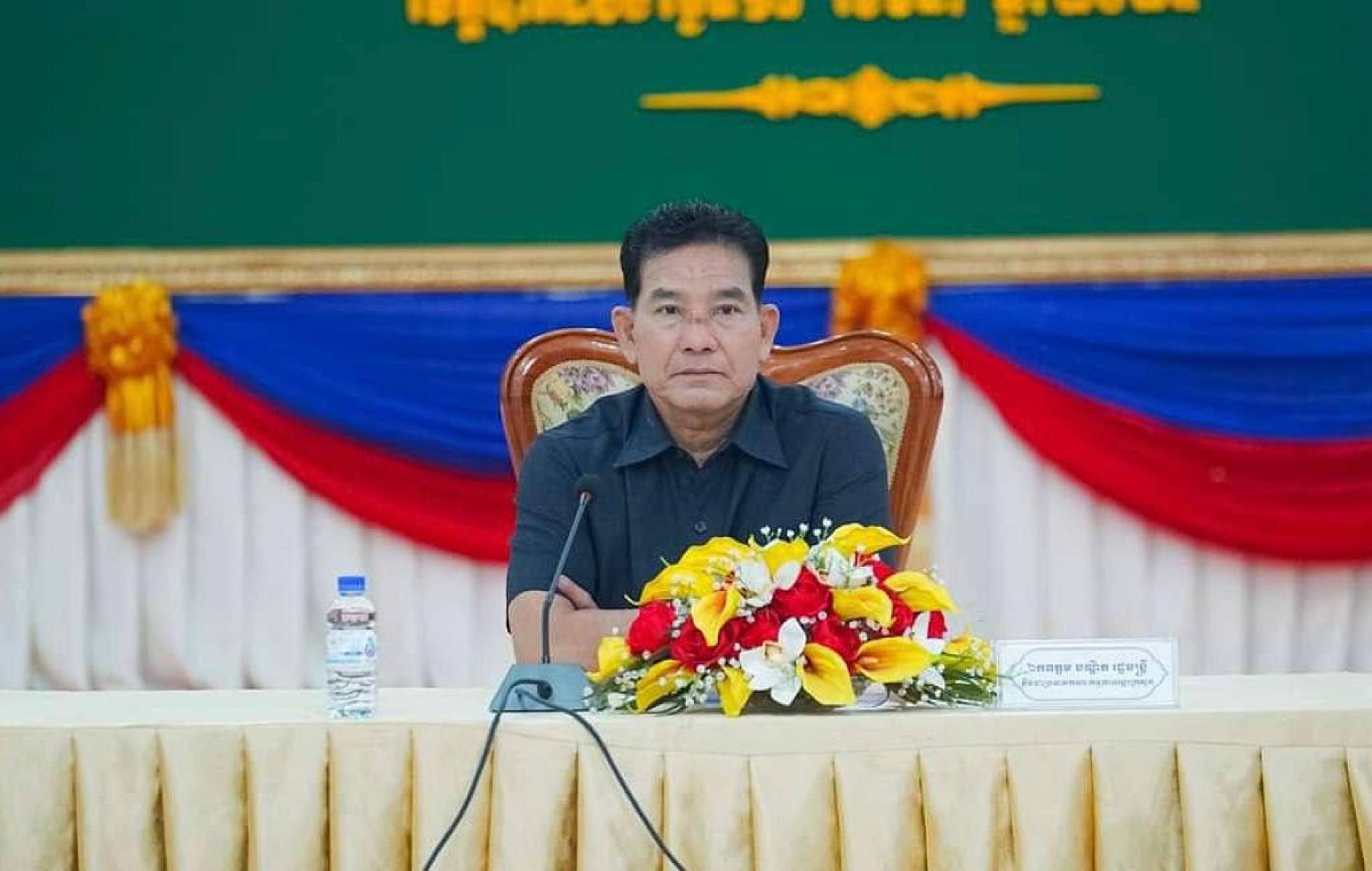 ឯកឧត្តមបណ្ឌិត ម៉ៅ ហាវណ្ណាល់ រដ្ឋមន្រ្តីទទួលបន្ទុករដ្ឋលេខាធិការដ្ឋានអាកាសចរណ៍ស៊ីវិល ចូលរួមឧបត្ថម្ភថវិកា ៤០០០ដុល្លារ ដើម្បីរៀបចំមហាសន្និបាតវិសាមញ្ញតំណាងសមាគមអតីតយុទ្ធជនកម្ពុជាទូទាំងប្រទេស