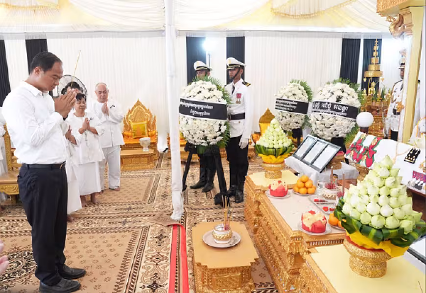 ឯកឧត្តម គីម រិទ្ធី អញ្ជើញគោរពវិញ្ញាណក្ខន្ធសព ឯកឧត្តម ឧត្តមសេនីយ៍ឯក ច័ន្ទ លំផាត់ - Image 5