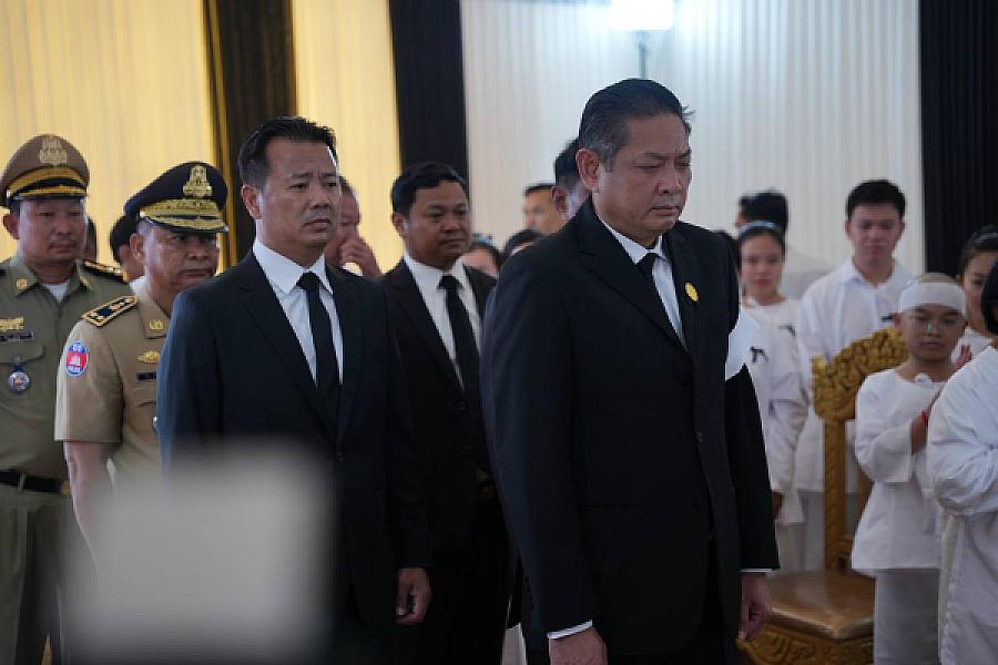 ឯកឧត្តម ប៉ែន កុសល្យ អញ្ជើញគោរពវិញ្ញាណក្ខន្ធសព ឯកឧត្តម ឧត្តមសេនីយ៍ឯក ច័ន្ទ លំផាត់