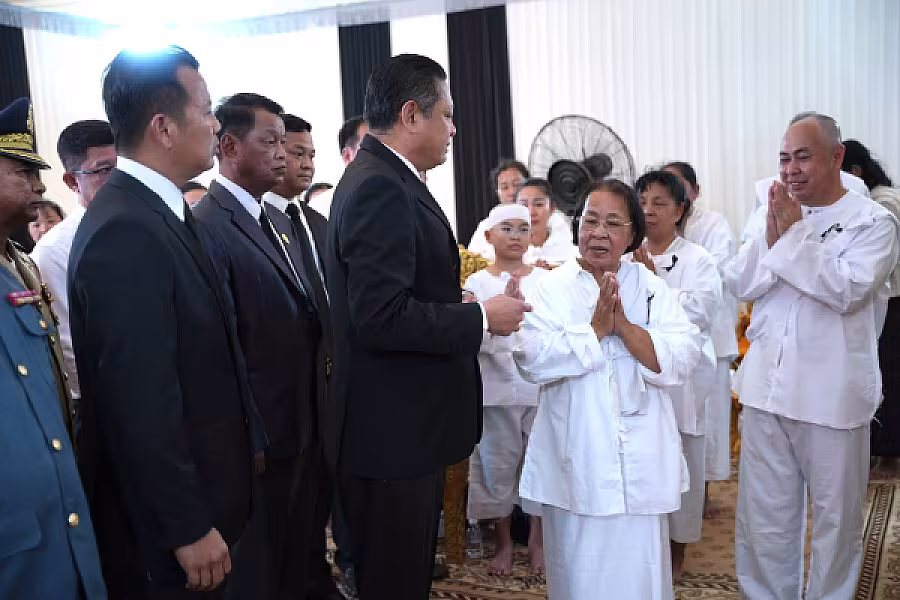 ឯកឧត្តម ប៉ែន កុសល្យ អញ្ជើញគោរពវិញ្ញាណក្ខន្ធសព ឯកឧត្តម ឧត្តមសេនីយ៍ឯក ច័ន្ទ លំផាត់ - Image 8