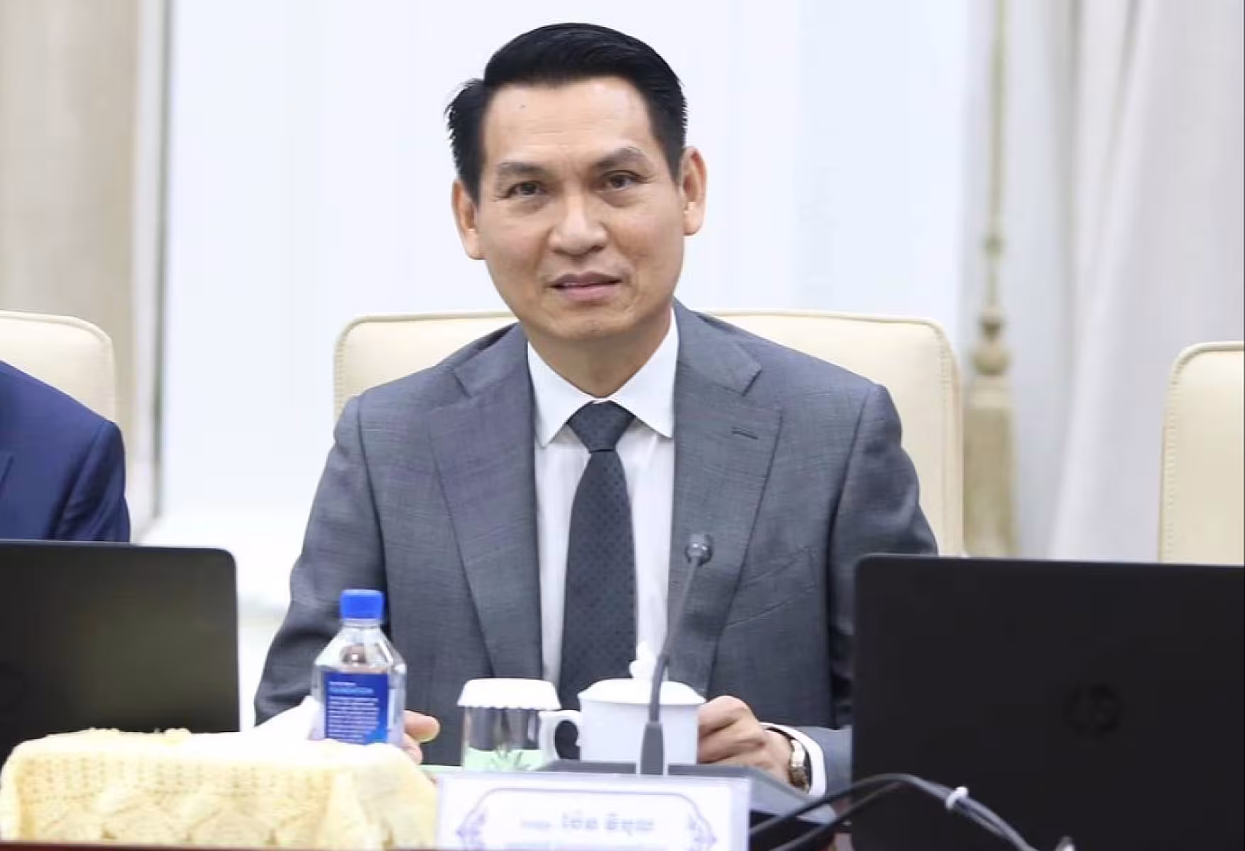 ឯកឧត្តម ប៉ែន វិបុល ទេសរដ្ឋមន្ត្រី និងលោកជំទាវ បានចូលរួមឧបត្ថម្ភថវិកា ៤លានរៀល ដើម្បីរៀបចំមហាសន្និបាតវិសាមញ្ញតំណាងសមាគមអតីតយុទ្ធជនកម្ពុជាទូទាំងប្រទេស