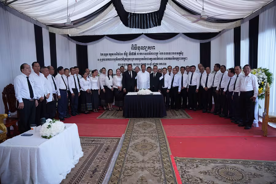 ឯកឧត្តម មាន ចាន់យ៉ាដា អញ្ជើញគោរពវិញ្ញាណក្ខន្ធសព ឯកឧត្តម ឧត្តមសេនីយ៍ឯក ច័ន្ទ លំផាត់ - Image 9