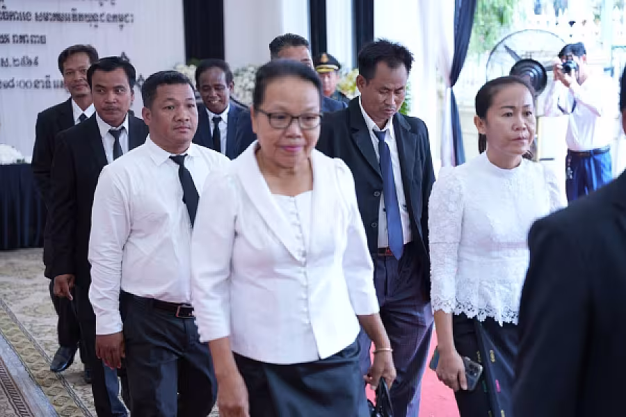 លោក ឡាយ បូរ៉ា អញ្ជើញគោរពវិញ្ញាណក្ខន្ធសព ឯកឧត្តម ឧត្តមសេនីយ៍ឯក ច័ន្ទ លំផាត់ - Image 2