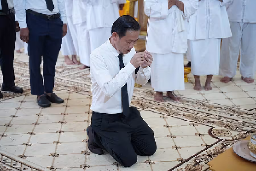 លោក លី រដ្ឋា បានដឹកនាំគណៈប្រតិភូអញ្ជើញគោរពវិញ្ញាណក្ខន្ធសព ឯកឧត្តម ឧត្តមសេនីយ៍ឯក ច័ន្ទ លំផាត់ - Image 6