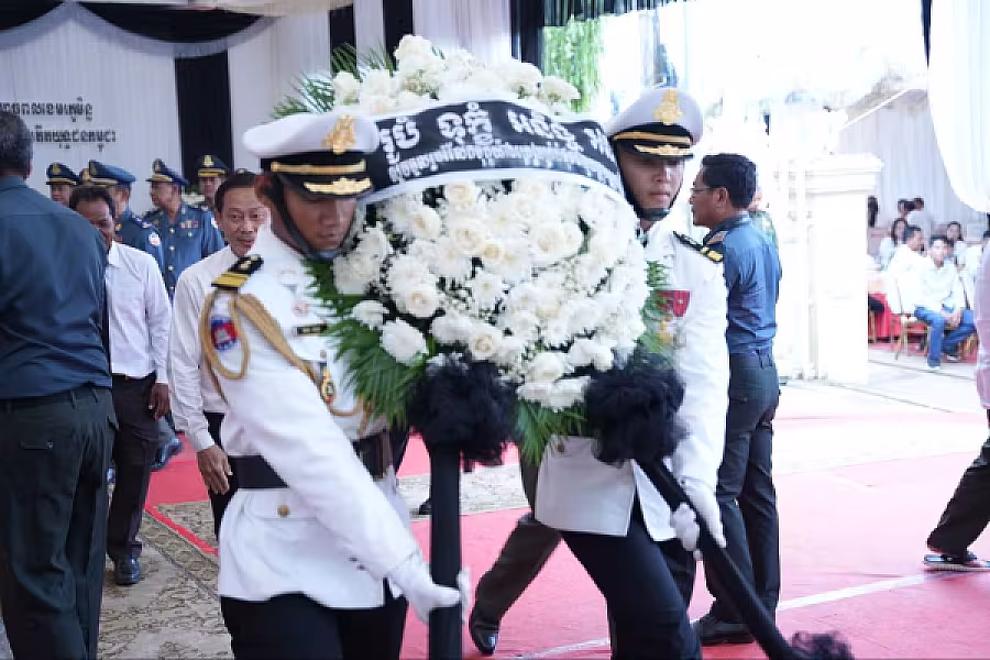 លោក លី រដ្ឋា បានដឹកនាំគណៈប្រតិភូអញ្ជើញគោរពវិញ្ញាណក្ខន្ធសព ឯកឧត្តម ឧត្តមសេនីយ៍ឯក ច័ន្ទ លំផាត់ - Image 10