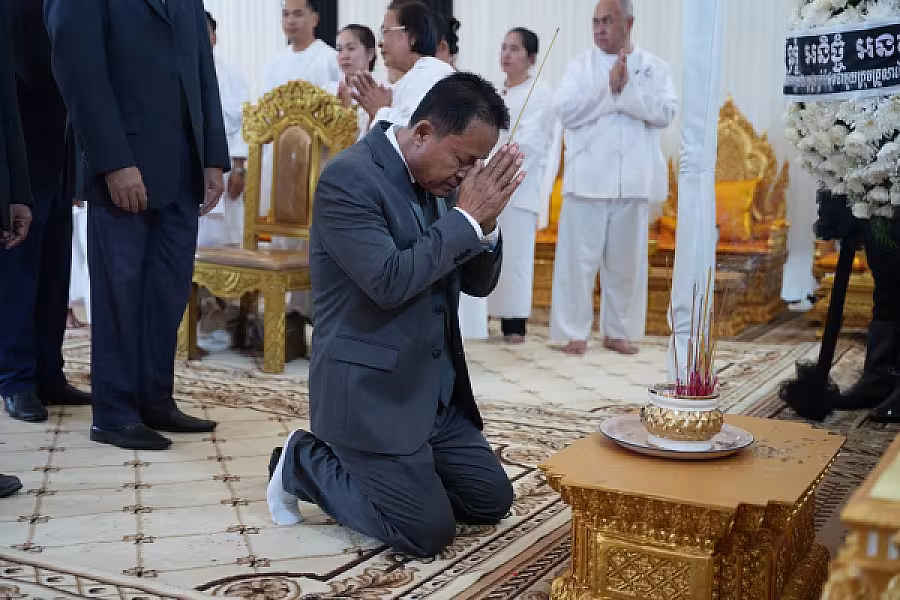 លោក អ៊ុត អុល អញ្ជើញគោរពវិញ្ញាណក្ខន្ធសព ឯកឧត្តម ឧត្តមសេនីយ៍ឯក ច័ន្ទ លំផាត់ - Image 5