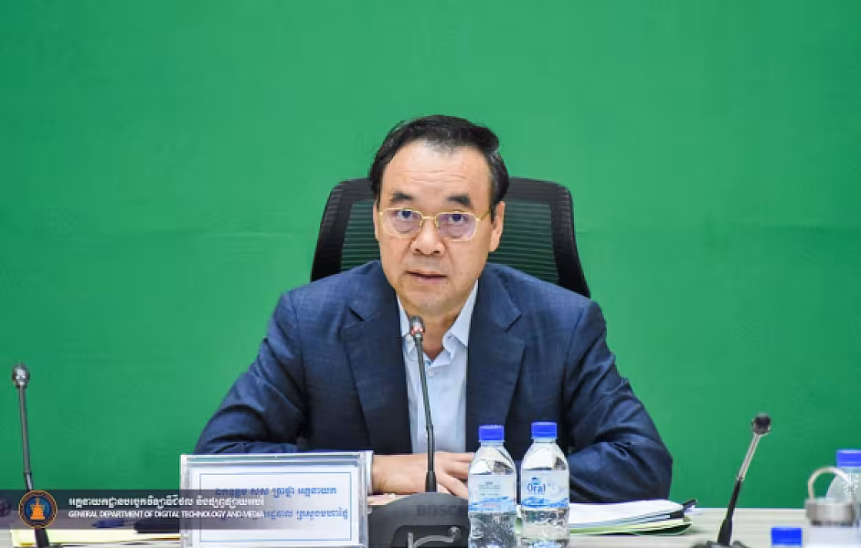 ឯកឧត្តម សួស ប្រាថ្នា អគ្គនាយករដ្ឋបាលក្រសួងមហាផ្ទៃ ឧបត្ថម្ភថវិកាចំនួន ១០,០០០,០០០ រៀល ដើម្បីរៀបចំមហាសន្និបាតវិសាមញ្ញតំណាងសមាគមអតីតយុទ្ធជនកម្ពុជាទូទាំងប្រទេស