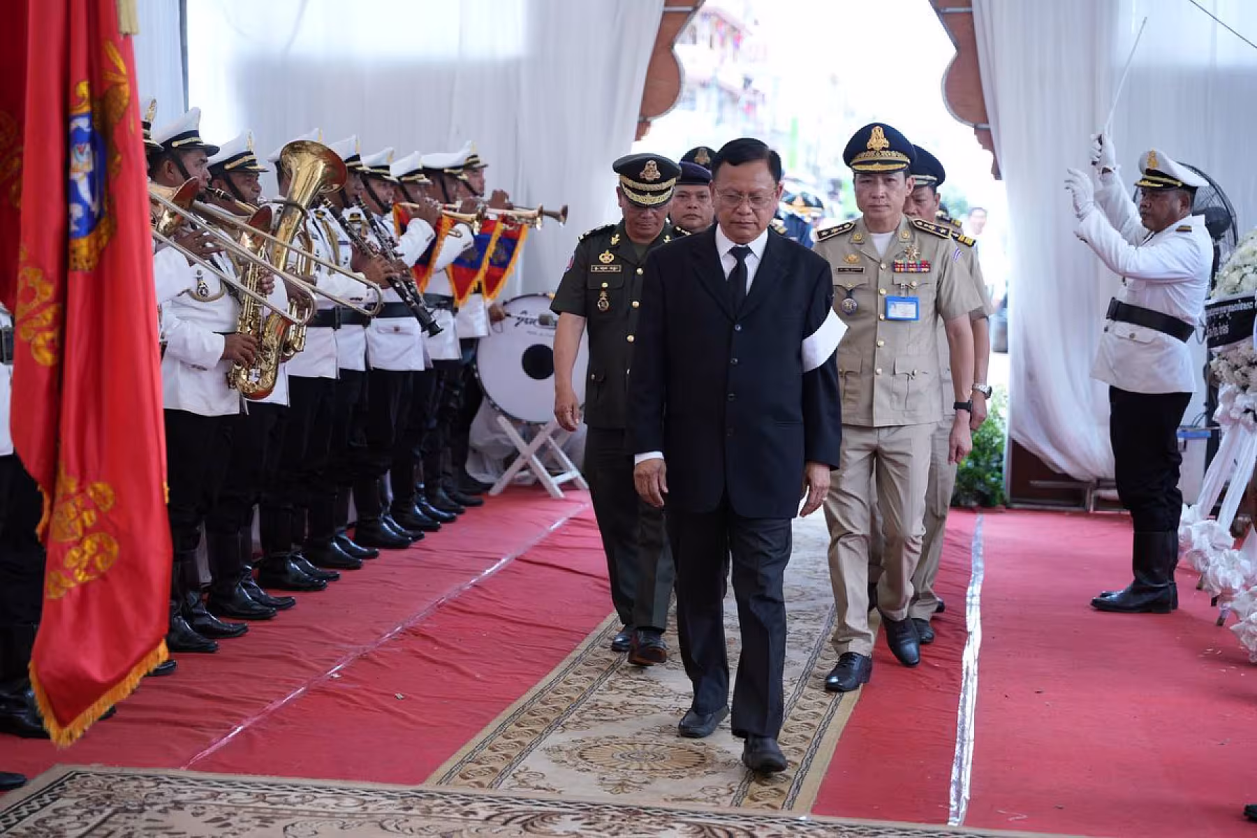 ឯកឧត្តម ខៀវ រិទ្ធិភ័ណ្ឌ អញ្ជើញគោរពវិញ្ញាណក្ខន្ធសព ឯកឧត្តម ឧត្តមសេនីយ៍ឯក ច័ន្ទ លំផាត់