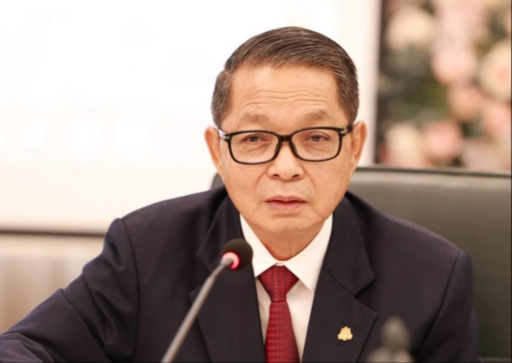 សម្តេចមហាមន្ត្រី គុយ សុផល ឧបនាយករដ្ឋមន្ត្រី និងជារដ្ឋមន្ត្រីក្រសួងព្រះបរមរាជវាំង ចូលរួមឧបត្ថម្ភថវិកាចំនួន ១០,០០០,០០០រៀល ដើម្បីរៀបចំមហាសន្និបាតវិសាមញ្ញតំណាងសមាគមអតីតយុទ្ធជនកម្ពុជាទូទាំងប្រទេស