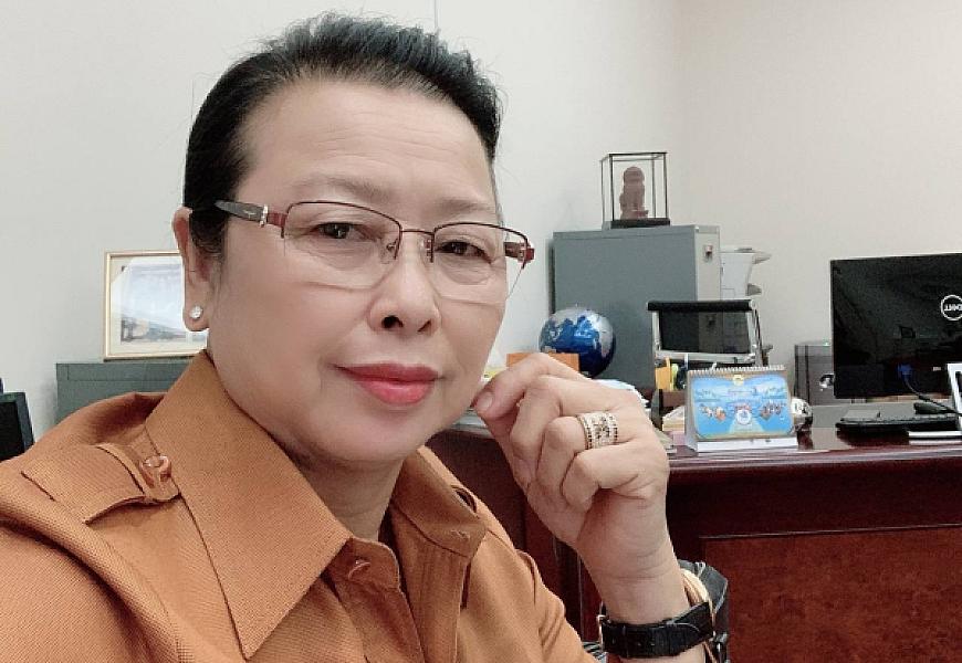 លោកជំទាវ ទ្រី សុខា រដ្ឋលេខាធិការទីស្ដីការគណៈរដ្ឋមន្រ្តី និងជាពិធីការសម្ដេចធិបតី ហ៊ុន ម៉ាណែត នាយករដ្ឋមន្រ្តី ចូលរួមឧបត្ថម្ភថវិកាចំនួន ៥០០ដុល្លារ ដើម្បីរៀបចំមហាសន្និបាតវិសាមញ្ញតំណាងសមាគមអតីតយុទ្ធជនកម្ពុជាទូទាំងប្រទេស