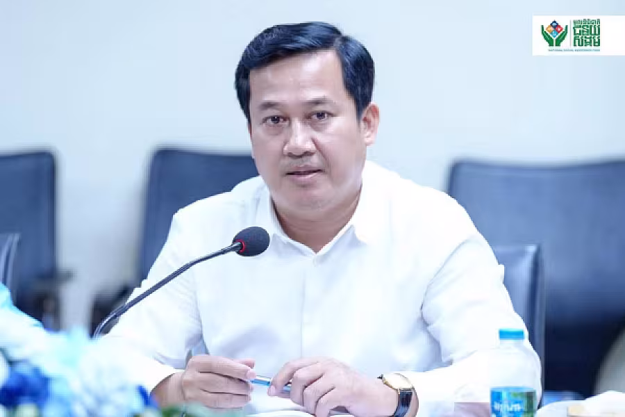 លោក នូ ណូរ៉ា ប្រធានសាខាមូលនិធិជាតិជំនួយសង្គមខេត្តក្រចេះ ចូលរួមឧបត្ថម្ភថវិកាចំនួន ១០០,០០០រៀល ដើម្បីរៀបចំមហាសន្និបាតវិសាមញ្ញតំណាងសមាគមអតីតយុទ្ធជនកម្ពុជាទូទាំងប្រទេស