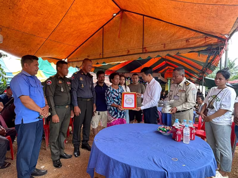 ស.អ.ក ខេត្តបាត់ដំបង នាំយកថវិកាបេឡាមរណសង្គ្រោះជូនគ្រួសារសពអតីតយុទ្ធជនចំនួន ២គ្រួសារ - Image 3