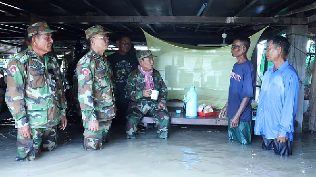 ផ្ទះ​អតីត​យុទ្ធ​ជន​ ៣៥ខ្នង ស្ថិតនៅ​ឃុំ​ក្រយា​ ស្រុក​សន្ទុក​ ខេត្ត​កំពង់​ធំ​ រងផលប៉ះពាល់​ដោយ​ជំនន់​ទឹក​ភ្លៀង​ - Image 12