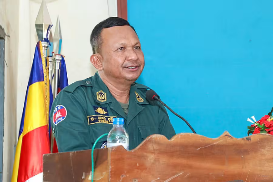 មន្ត្រីនគរបាលជាតិ និងនិវត្តជន ចំនួន ១៧នាក់ ក្នុងខេត្តកំពង់ចាម ទទួលបានអំណោយរបស់សម្ដេចធិបតី