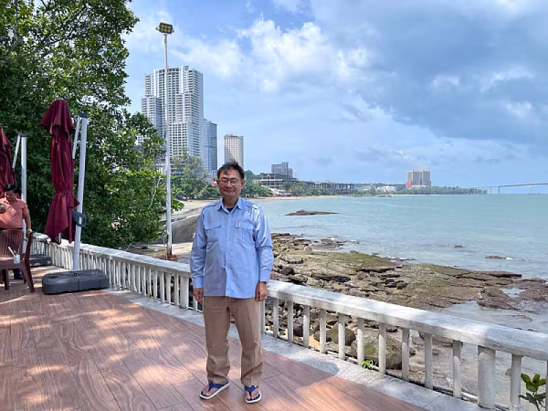 លោក មុឹង យូឡេង ប្រធានមន្ទីរសាធារណការ និងដឹកជញ្ជូន ខេត្តព្រះសីហនុ ចូលរួមឧបត្ថម្ភថវិកាចំនួន ៥០០ដុល្លារ ដើម្បីរៀបចំមហាសន្និបាតវិសាមញ្ញតំណាងសមាគមអតីតយុទ្ធជនកម្ពុជាទូទាំងប្រទេស