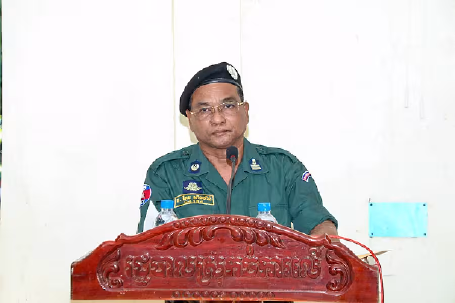 មន្ត្រីនគរបាលជាតិ និងនិវត្តជន ចំនួន ១៧នាក់ ក្នុងខេត្តកំពង់ចាម ទទួលបានអំណោយរបស់សម្ដេចធិបតី - Image 5