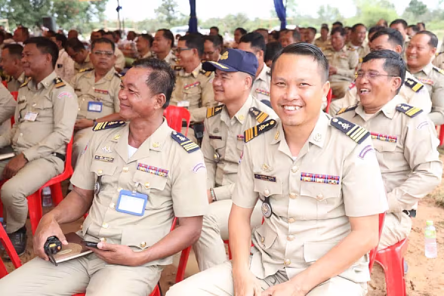 ឯកឧត្តមកិត្តិសង្គហបណ្ឌិត គន់ គីម អញ្ជើញសម្ពោធទីស្នាក់សមាគមអតីតយុទ្ធជនកម្ពុជាខេត្តកំពង់ធំ - Image 17