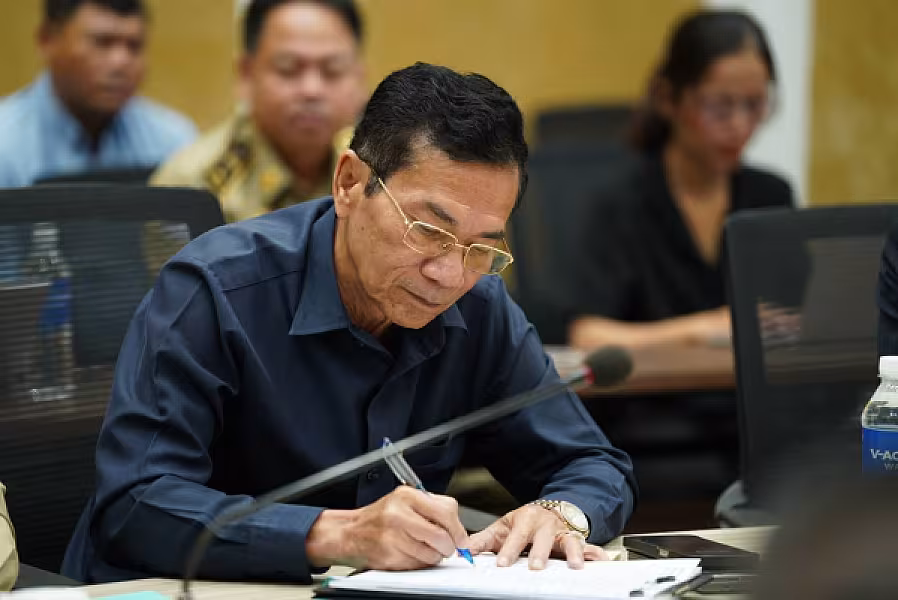 ឯកឧត្តមសន្តិបណ្ឌិត យូ ស៊ុនឡុង ដឹកនាំកិច្ចប្រជុំពិភាក្សាការងារការពារសន្តិសុខ រៀបចំមហាសន្និបាតវិសមញ្ញតំណាងសមាគមអតីតយុទ្ធជនកម្ពុជាទូទាំងប្រទេស - Image 5