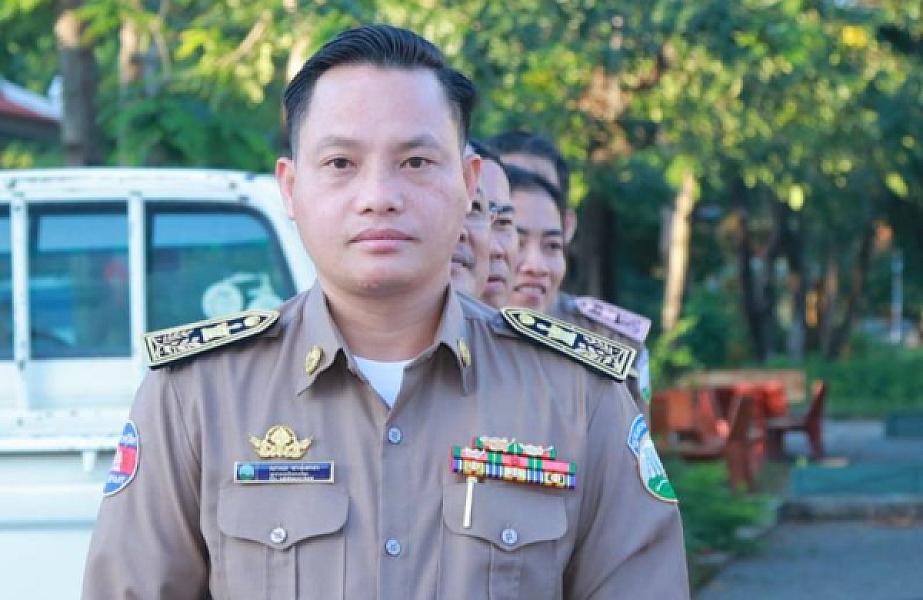 លោក សាយ ចាន់តារា ប្រធានការិយាល័យគ្រប់គ្រងការអភិវឌ្ឍ និងសំណង់ រដ្ឋបាលខេត្តកណ្តាល ចូលរួមឧបត្ថម្ភថវិកាចំនួន ២០មុឺនរៀល ដើម្បីរៀបចំមហាសន្និបាតវិសាមញ្ញតំណាងសមាគមអតីតយុទ្ធជនកម្ពុជាទូទាំងប្រទេស