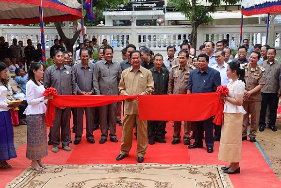 គុណបំណាច់របស់អតីតយុទ្ធជន និងនិវត្តជន បានរួមចំណែកឱ្យប្រទេសកម្ពុជាមានសុខសន្តិភាព និងការអភិវឌ្ឍជាបន្តបន្ទាប់ - Image 15