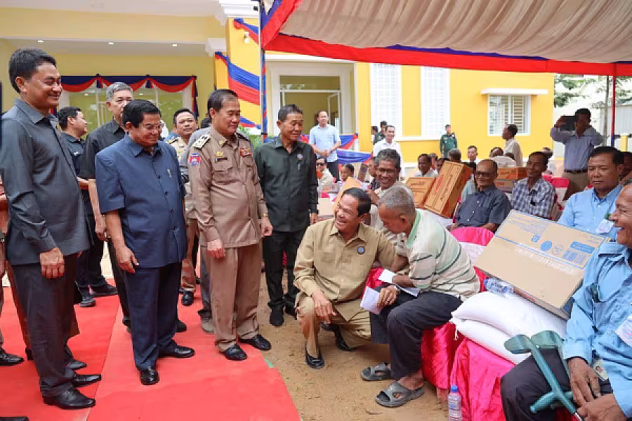 គុណបំណាច់របស់អតីតយុទ្ធជន និងនិវត្តជន បានរួមចំណែកឱ្យប្រទេសកម្ពុជាមានសុខសន្តិភាព និងការអភិវឌ្ឍជាបន្តបន្ទាប់ - Image 21