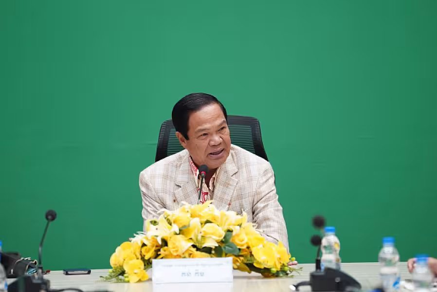 ឯកឧត្តម ទេសរដ្ឋមន្រ្តី គន់ គីម អញ្ជើញដឹកនាំកិច្ចប្រជុំត្រួតពិនិត្យលទ្ធផលការងារត្រៀមរៀបចំមហាសន្និបាតវិសមញ្ញតំណាងសមាគមអតីតយុទ្ធជនកម្ពុជាទូទាំងប្រទេសនាស្អែកនេះ - Image 2