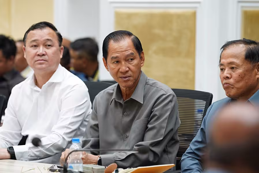 ឯកឧត្តម ទេសរដ្ឋមន្រ្តី គន់ គីម អញ្ជើញដឹកនាំកិច្ចប្រជុំត្រួតពិនិត្យលទ្ធផលការងារត្រៀមរៀបចំមហាសន្និបាតវិសមញ្ញតំណាងសមាគមអតីតយុទ្ធជនកម្ពុជាទូទាំងប្រទេសនាស្អែកនេះ - Image 8