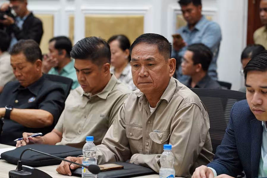 ឯកឧត្តម ទេសរដ្ឋមន្រ្តី គន់ គីម អញ្ជើញដឹកនាំកិច្ចប្រជុំត្រួតពិនិត្យលទ្ធផលការងារត្រៀមរៀបចំមហាសន្និបាតវិសមញ្ញតំណាងសមាគមអតីតយុទ្ធជនកម្ពុជាទូទាំងប្រទេសនាស្អែកនេះ - Image 10