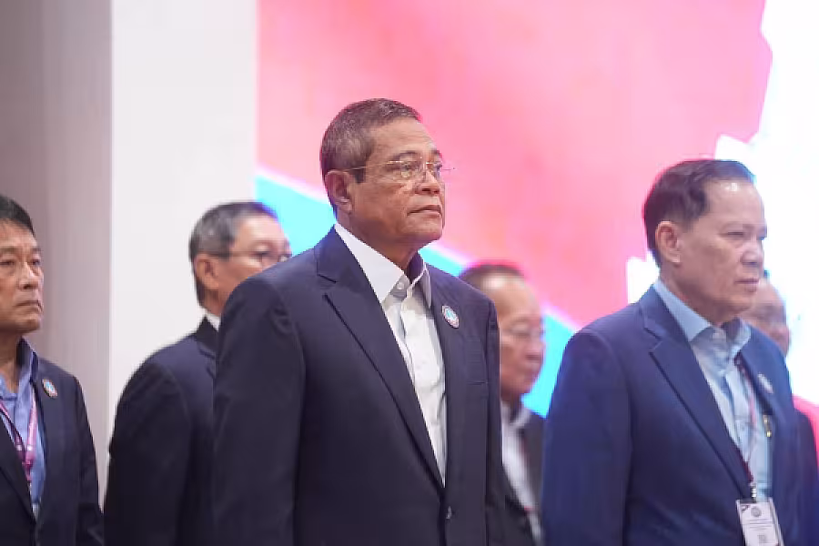 សម្ដេចតេជោ ហ៊ុន សែន អញ្ជើញជាអធិបតីក្នុងមហាសន្និបាតវិសាមញ្ញតំណាងសមាគមអតីតយុទ្ធជនកម្ពុជាទូទាំងប្រទេស   - Image 8