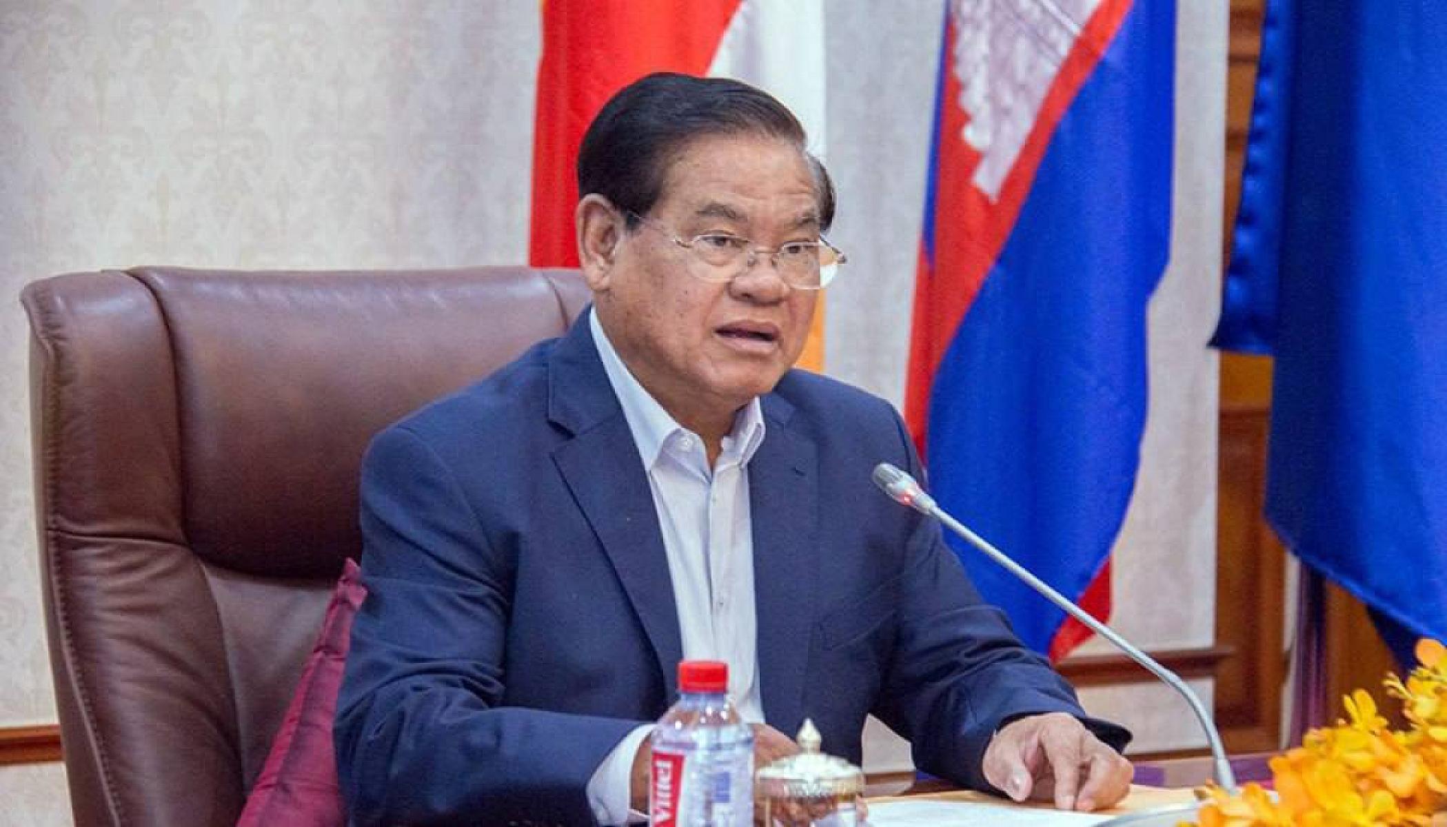 សម្ដេចក្រឡាហោម ស ខេង ចូលរួមបរិច្ចាគថវិកាគាំទ្រការសាងសង់ផ្ទះជូនអតីតយុទ្ធជន និងនិវត្តជន ចំនួន ២០ខ្នង