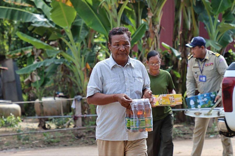 អ.ន.ក ស្រុកមុខកំពូល នាំយកថវិកាបេឡាមរណសង្គ្រោះជូនគ្រួសារសពពលីមួយគ្រួសារ - Image 3