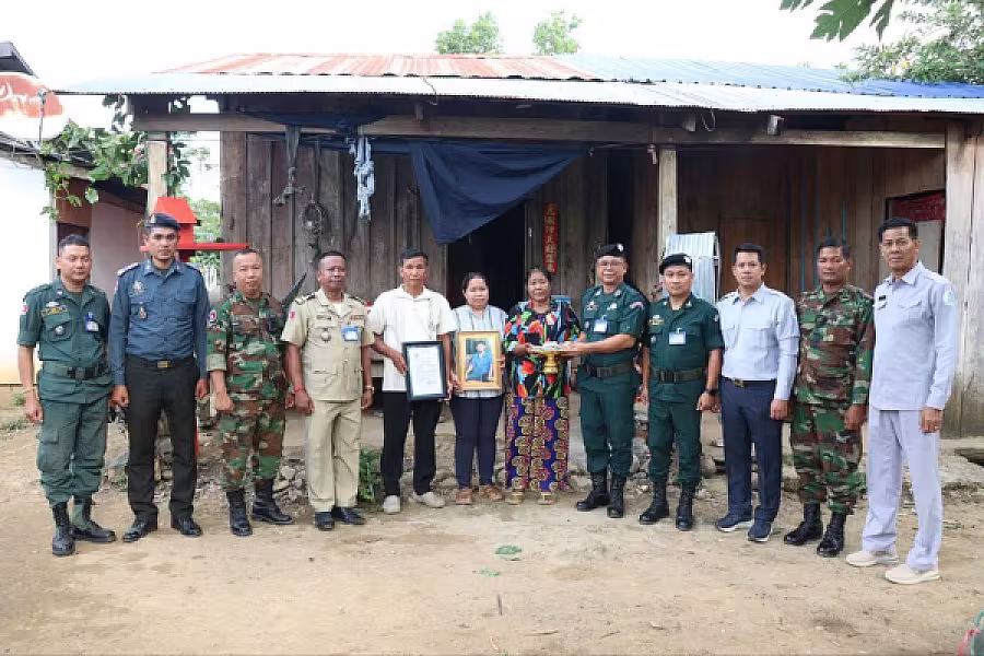 អ.ន.ក. ខេត្តប៉ៃលិន នាំយកថវិកាបេឡាមរណសង្គ្រោះជូនគ្រួសារសពអតីតយុទ្ធជនចំនួន ៣គ្រួសារ - Image 4