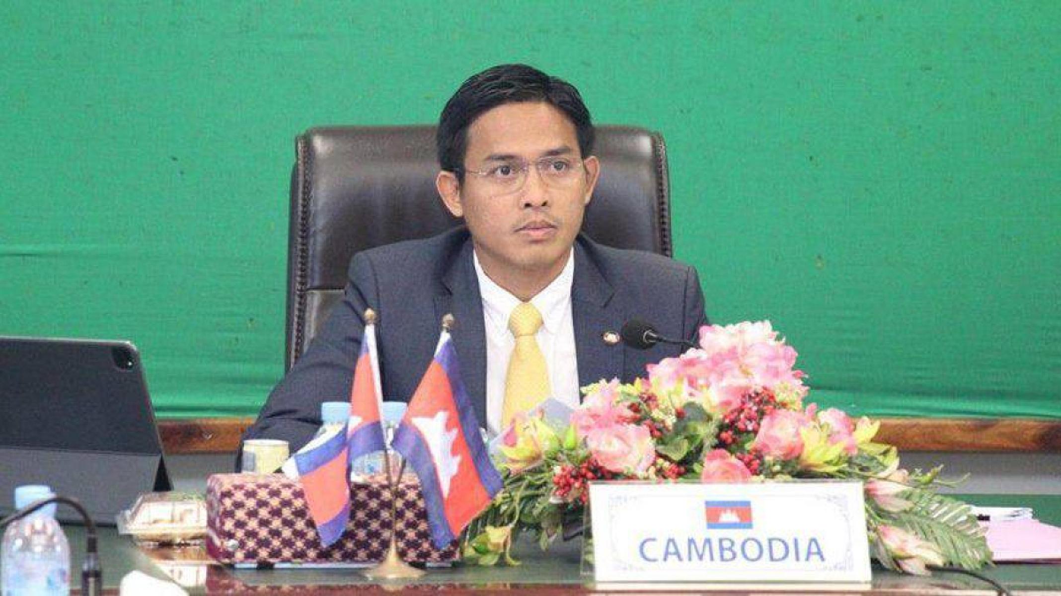 ឯកឧត្ដម សំហេង បុរស លរួមបរិច្ចាគថវិកាគាំទ្រការសាងសង់ផ្ទះជូនអតីតយុទ្ធជន និងនិវត្តជន ចំនួន ៣ខ្នង