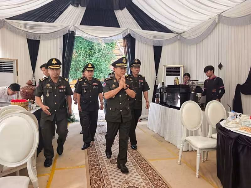 ឯកឧត្តម ឈៀ ស៊ីដារ៉ា អគ្គលេខាធិការរងអ.ន.ក ដឹកនាំក្រុមការងារចូលរួមគោរពវិញ្ញាណក្ខន្ធ ឯកឧត្តម គឹម សុភា - Image 2