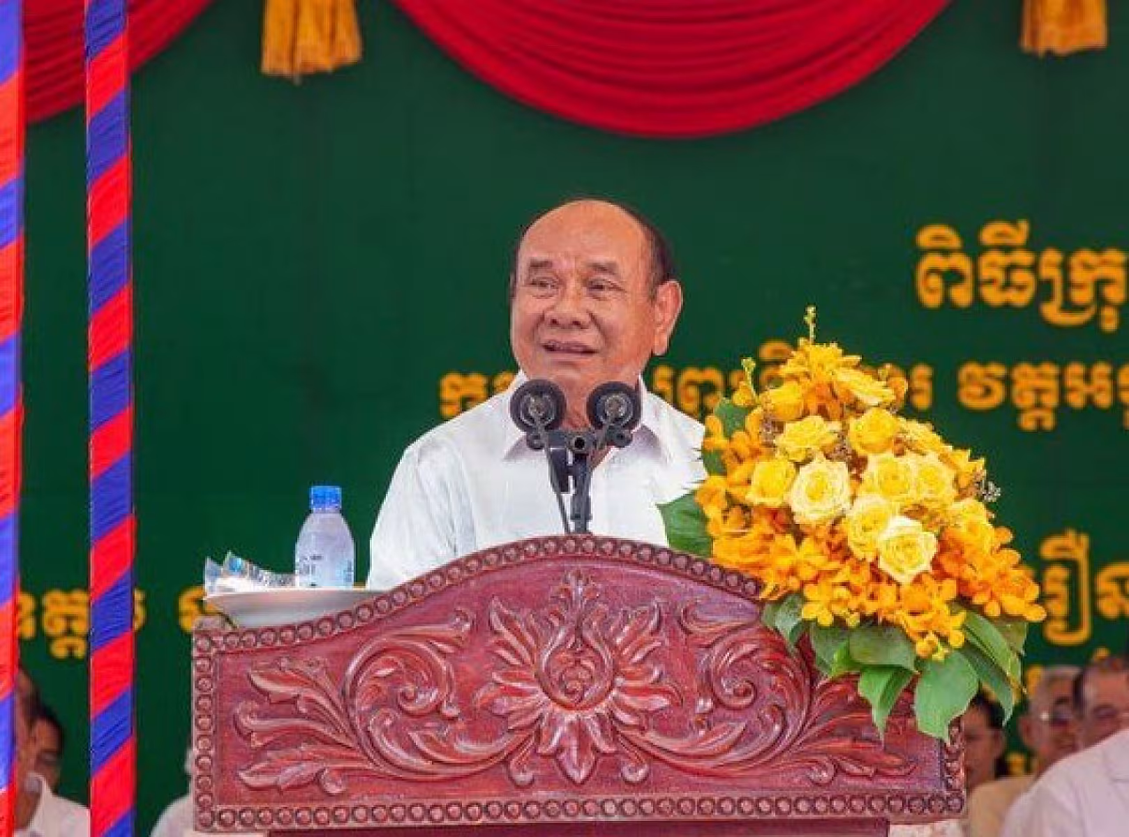 ឯកឧត្តមកិត្តិឧទ្ទេសបណ្ឌិត ប៉ុល សារឿន ចូលរួមបរិច្ចាគថវិកាគាំទ្រការសាងសង់ផ្ទះជូនអតីតយុទ្ធជន និងនិវត្តជន ចំនួន ៥ខ្នង