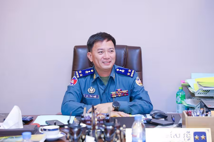 ឧត្តមសេនីយ៍ទោ សែ វុទ្ធី ចូលរួមបរិច្ចាគថវិកាគាំទ្រការសាងសង់ផ្ទះជូនអតីតយុទ្ធជន និងនិវត្តជន ចំនួន ៦ខ្នង