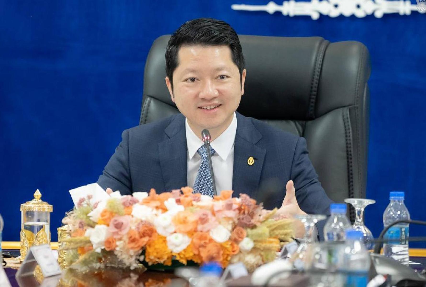 ឯកឧត្តម សុខ សូកេន ចូលរួមបរិច្ចាគថវិកាគាំទ្រការសាងសង់ផ្ទះជូនអតីតយុទ្ធជន និងនិវត្តជន ចំនួន ២ខ្នង